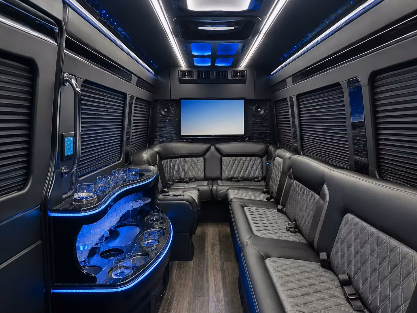 charterbusrentalaustintx com makes finding airport shuttles for wedding guests in austin simple